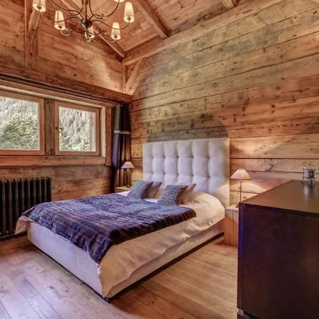 Charming Chalet 5-bedroom In *